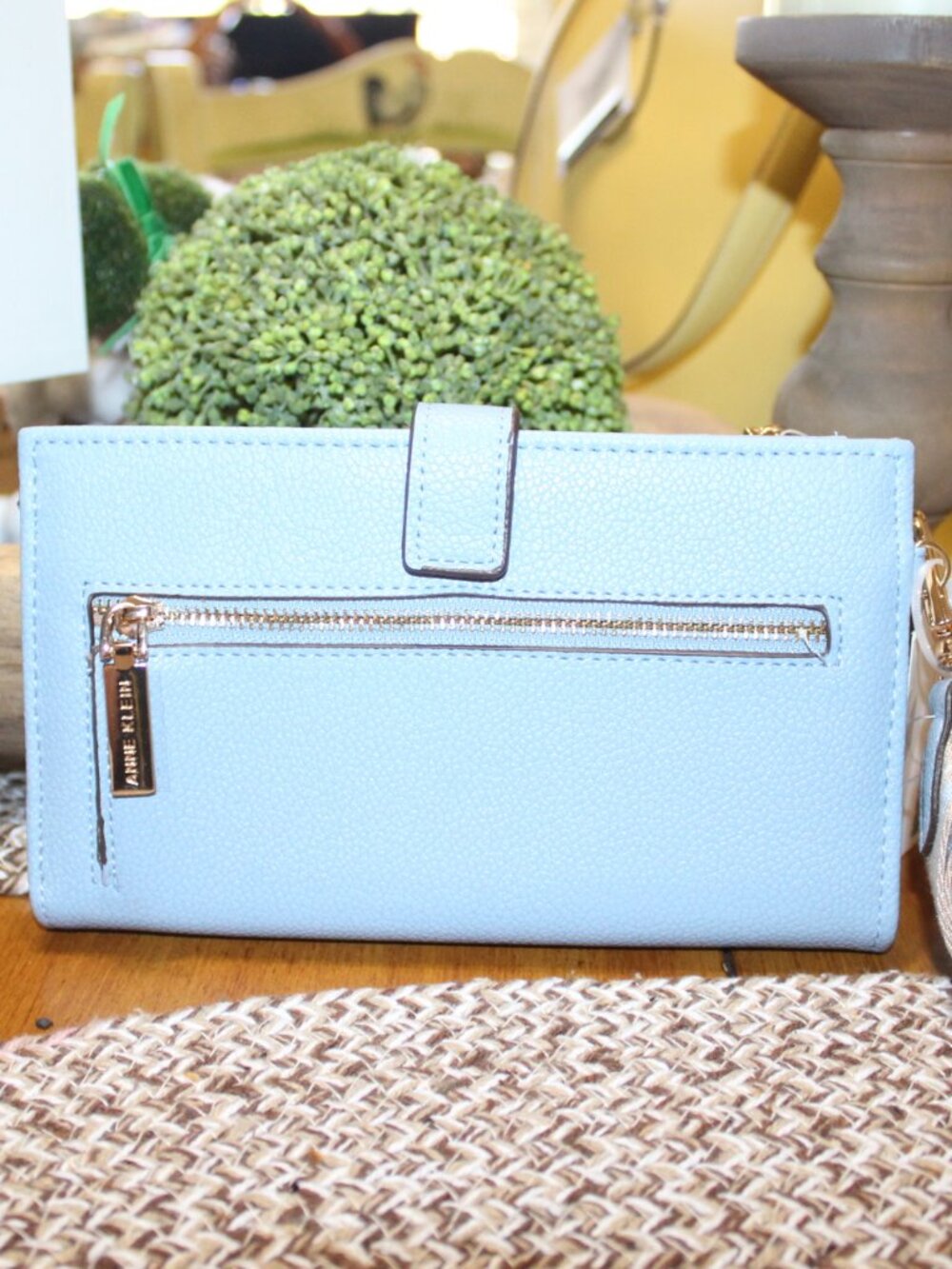 NWT Anne Klein Wristlet Wallet Pretty Baby Blue - Picture 3 of 12